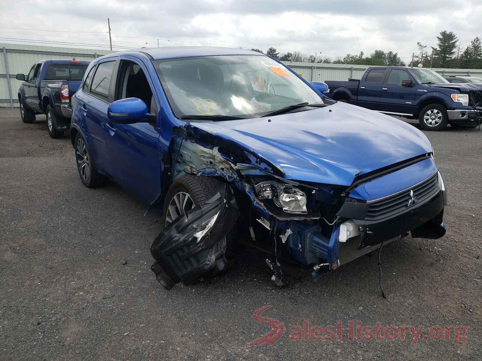 JA4AP3AU4HZ036617 2017 MITSUBISHI OUTLANDER