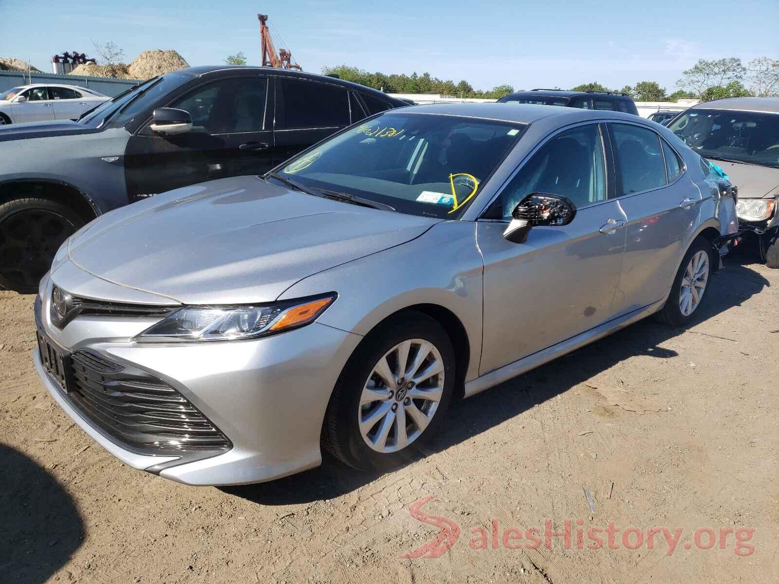 4T1B11HK2KU802901 2019 TOYOTA CAMRY