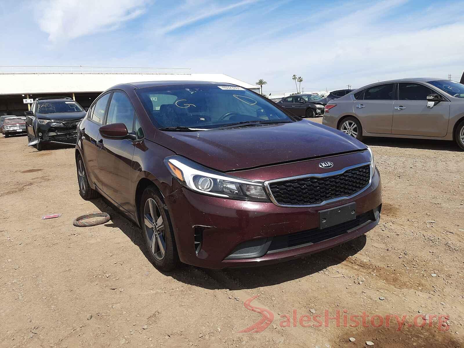 3KPFL4A70JE170128 2018 KIA FORTE