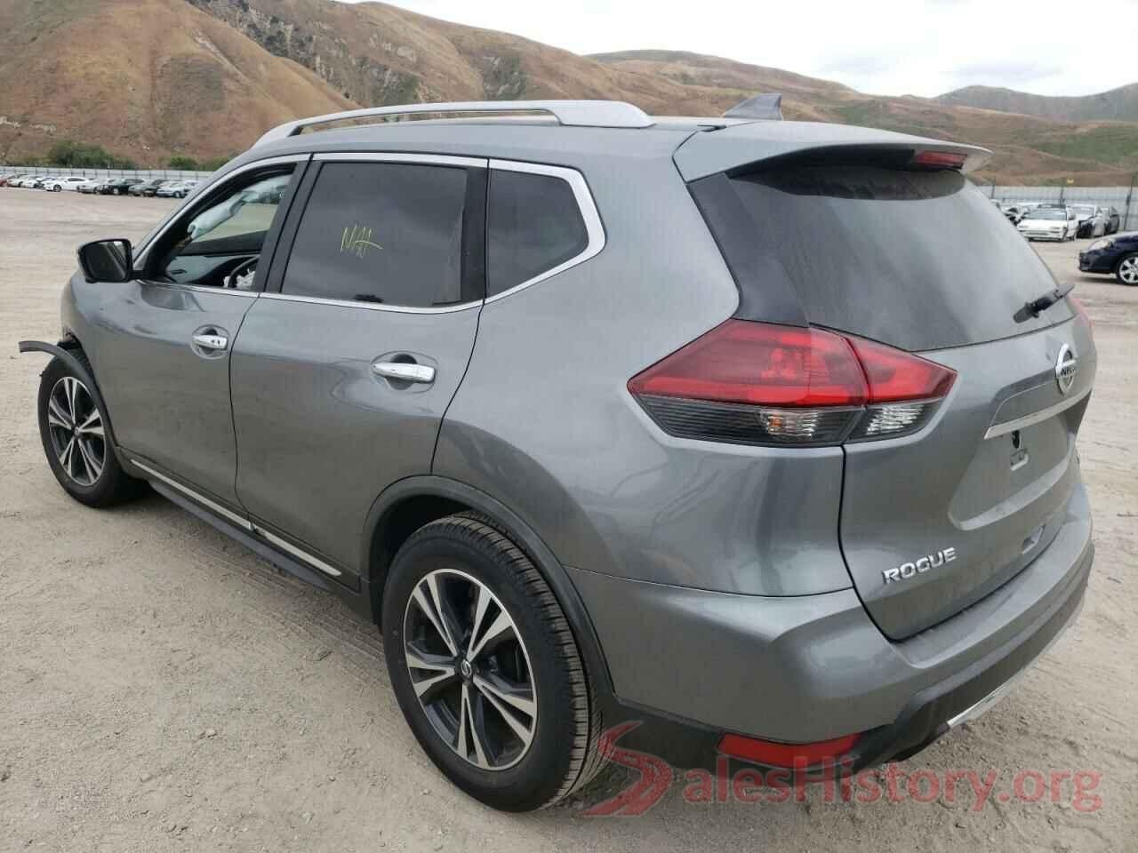 JN8AT2MT8JW459145 2018 NISSAN ROGUE