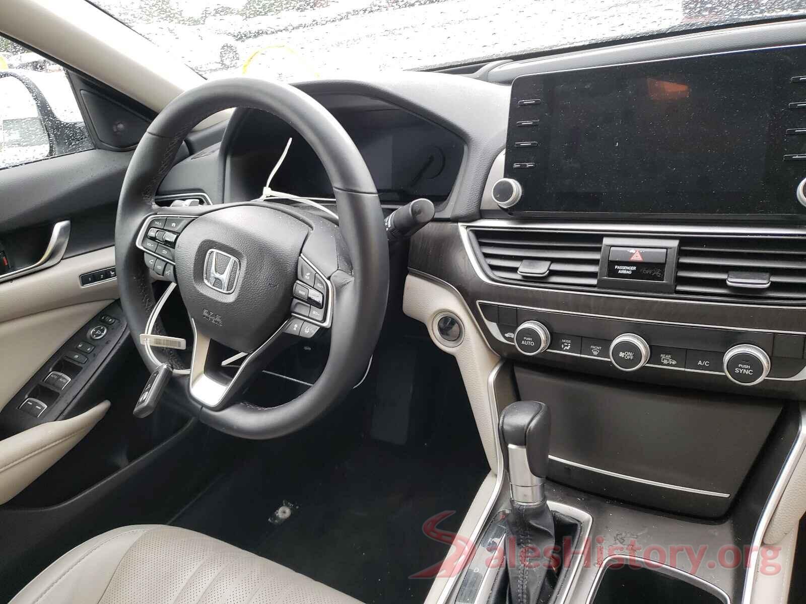 1HGCV1F93JA209336 2018 HONDA ACCORD