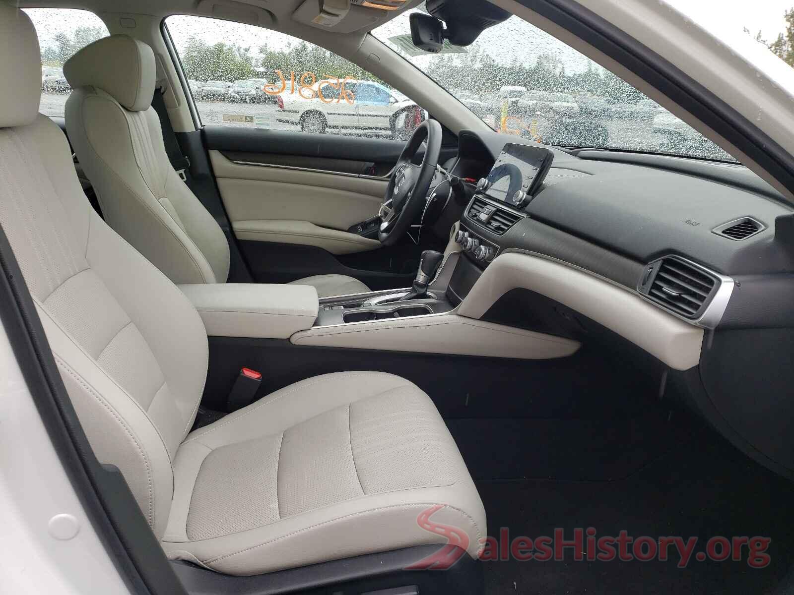 1HGCV1F93JA209336 2018 HONDA ACCORD