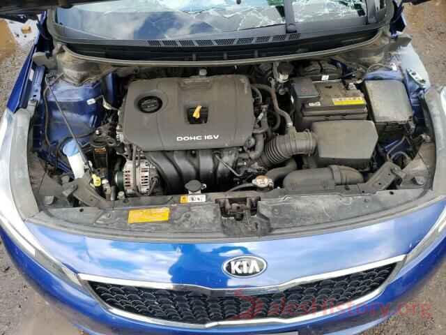 3KPFL4A70HE057984 2017 KIA FORTE