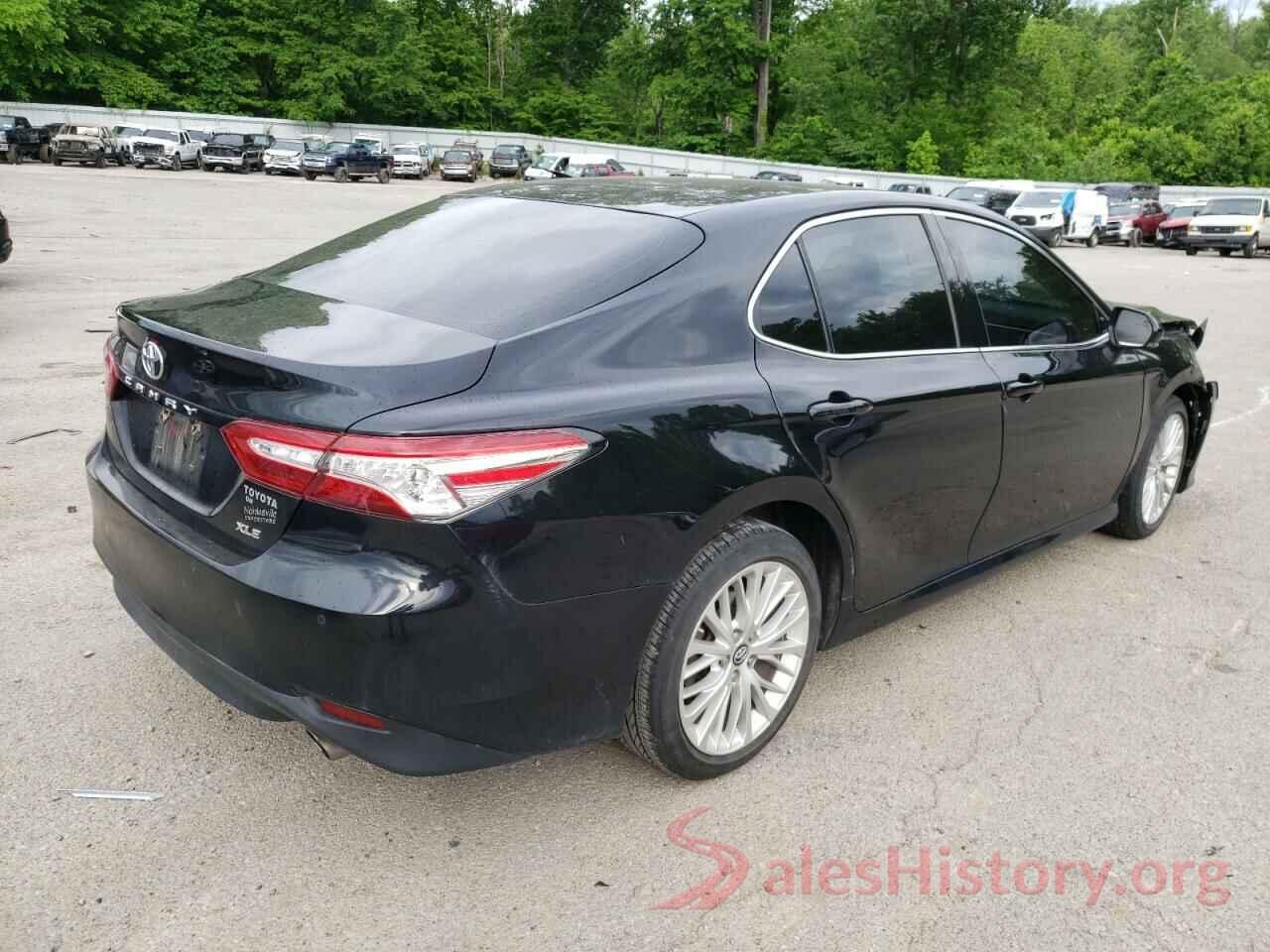 4T1B11HK8JU134603 2018 TOYOTA CAMRY