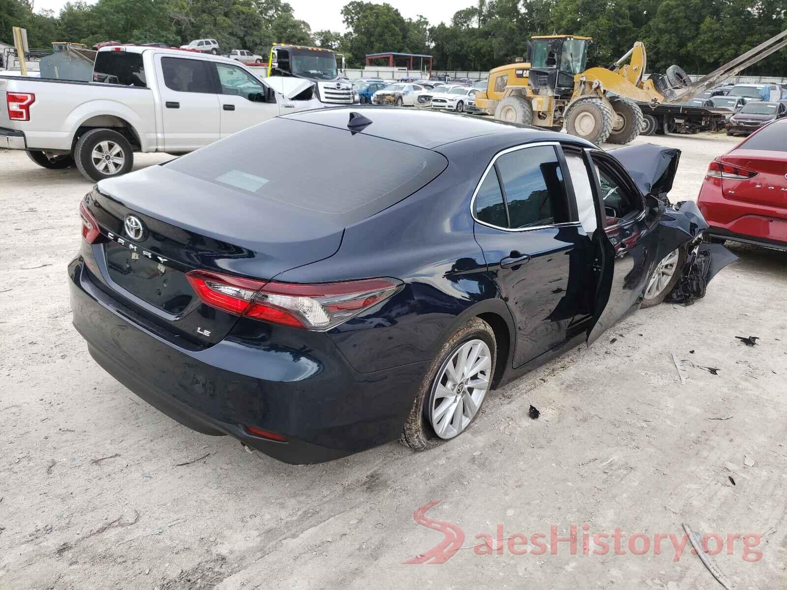 4T1C11AK7MU532033 2021 TOYOTA CAMRY