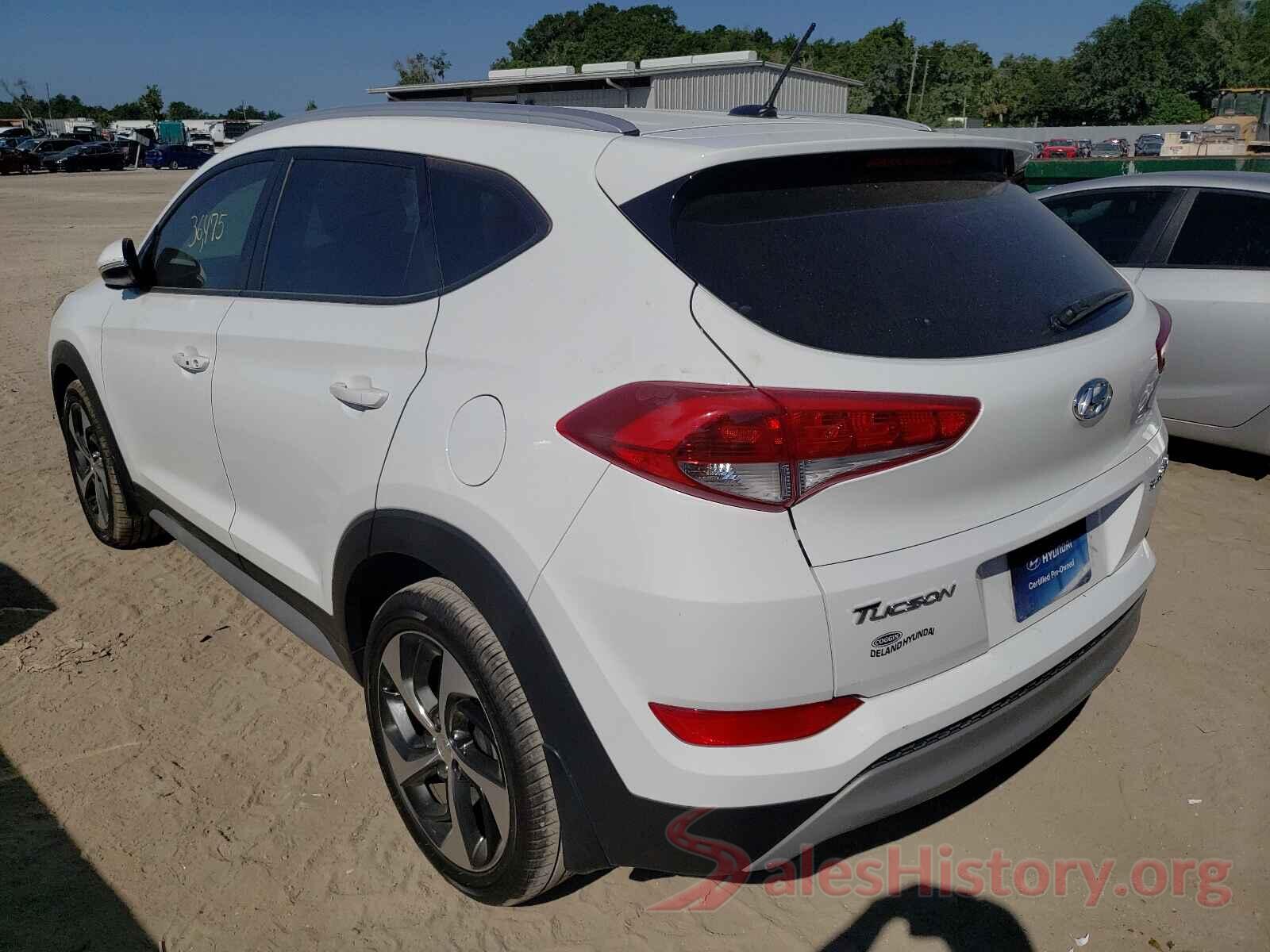 KM8J33A23HU371618 2017 HYUNDAI TUCSON