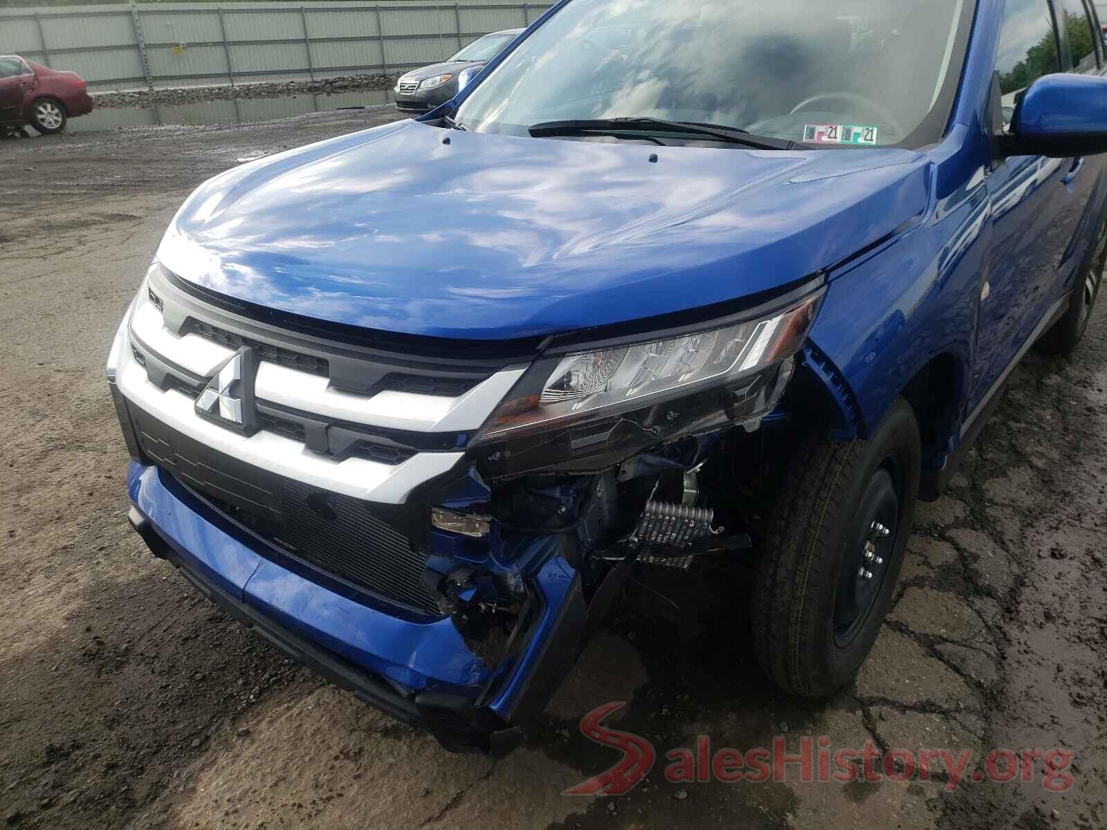 JA4AP3AU8LU013489 2020 MITSUBISHI OUTLANDER