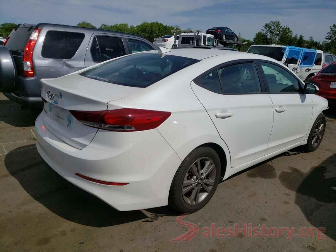 5NPD84LFXJH394757 2018 HYUNDAI ELANTRA