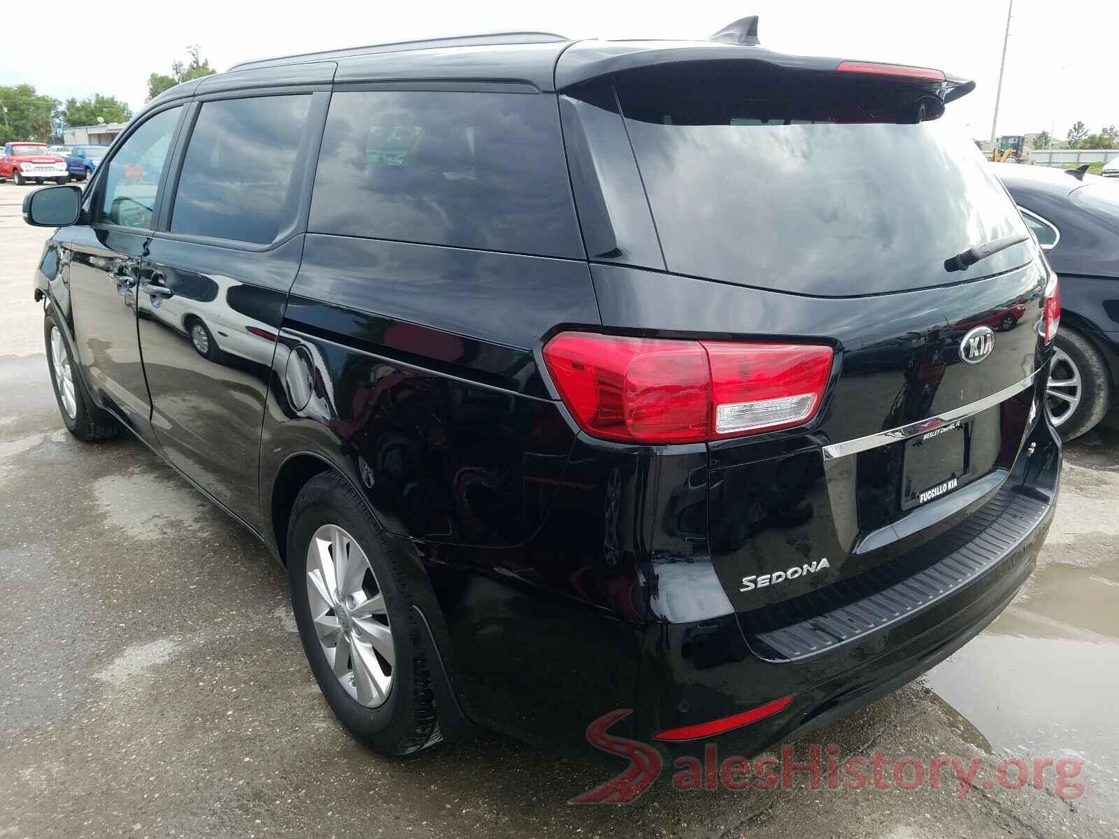 KNDMB5C11J6350393 2018 KIA SEDONA