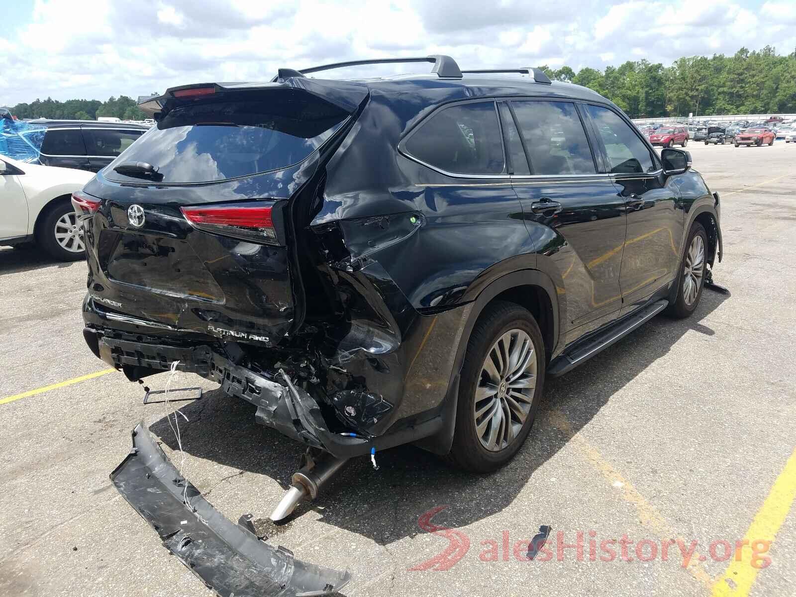 5TDFZRBH8MS105797 2021 TOYOTA HIGHLANDER