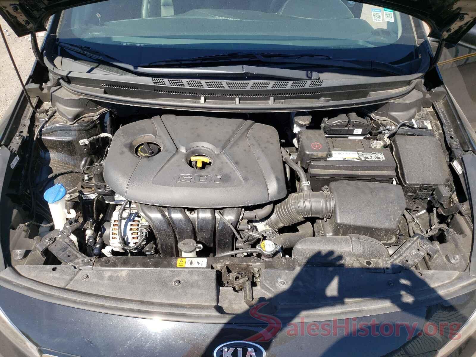 KNAFX5A80H5674569 2017 KIA FORTE