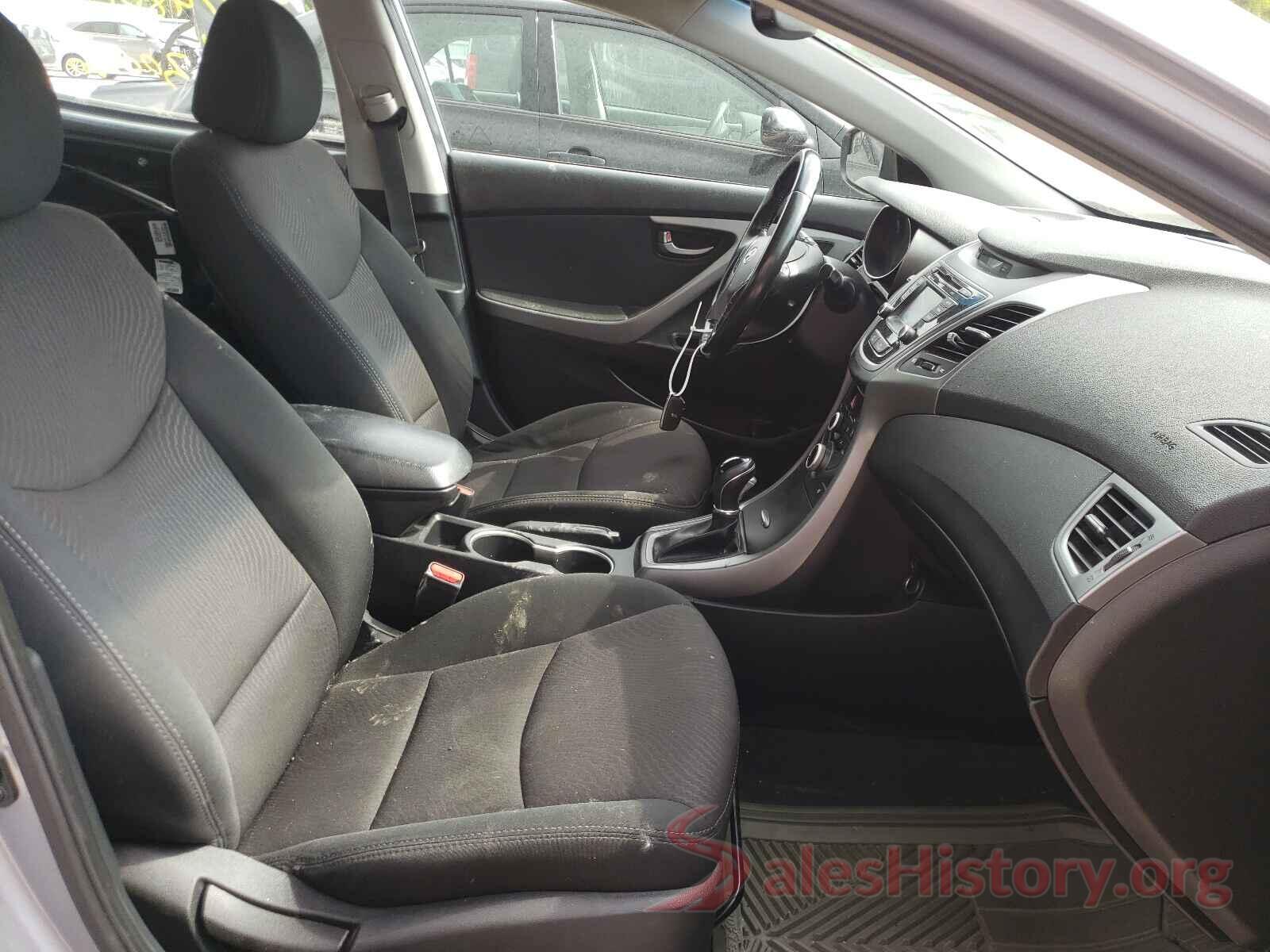 5NPDH4AE5GH775550 2016 HYUNDAI ELANTRA