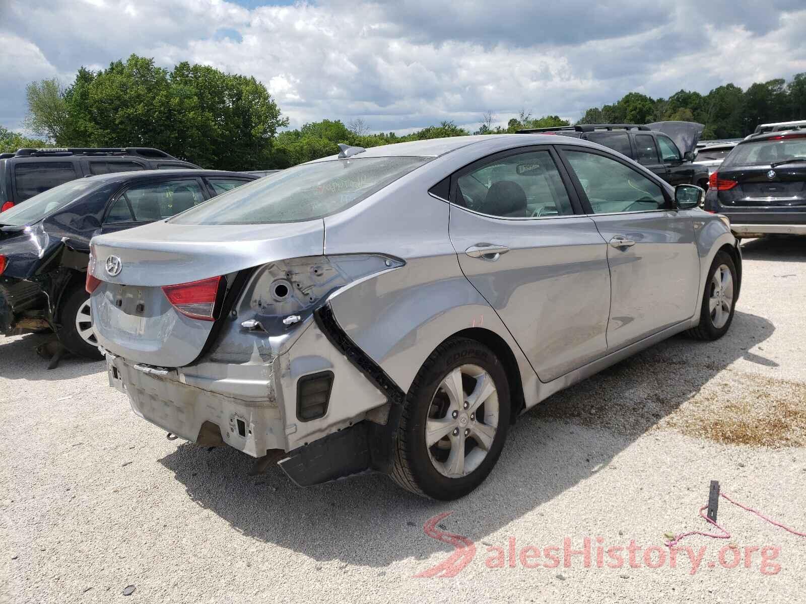 5NPDH4AE5GH775550 2016 HYUNDAI ELANTRA