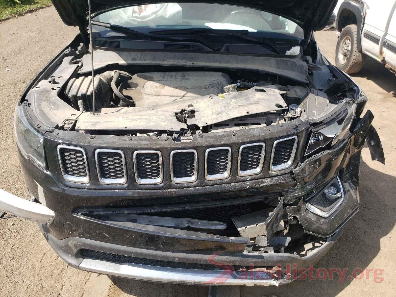 3C4NJDCB6JT372809 2018 JEEP COMPASS