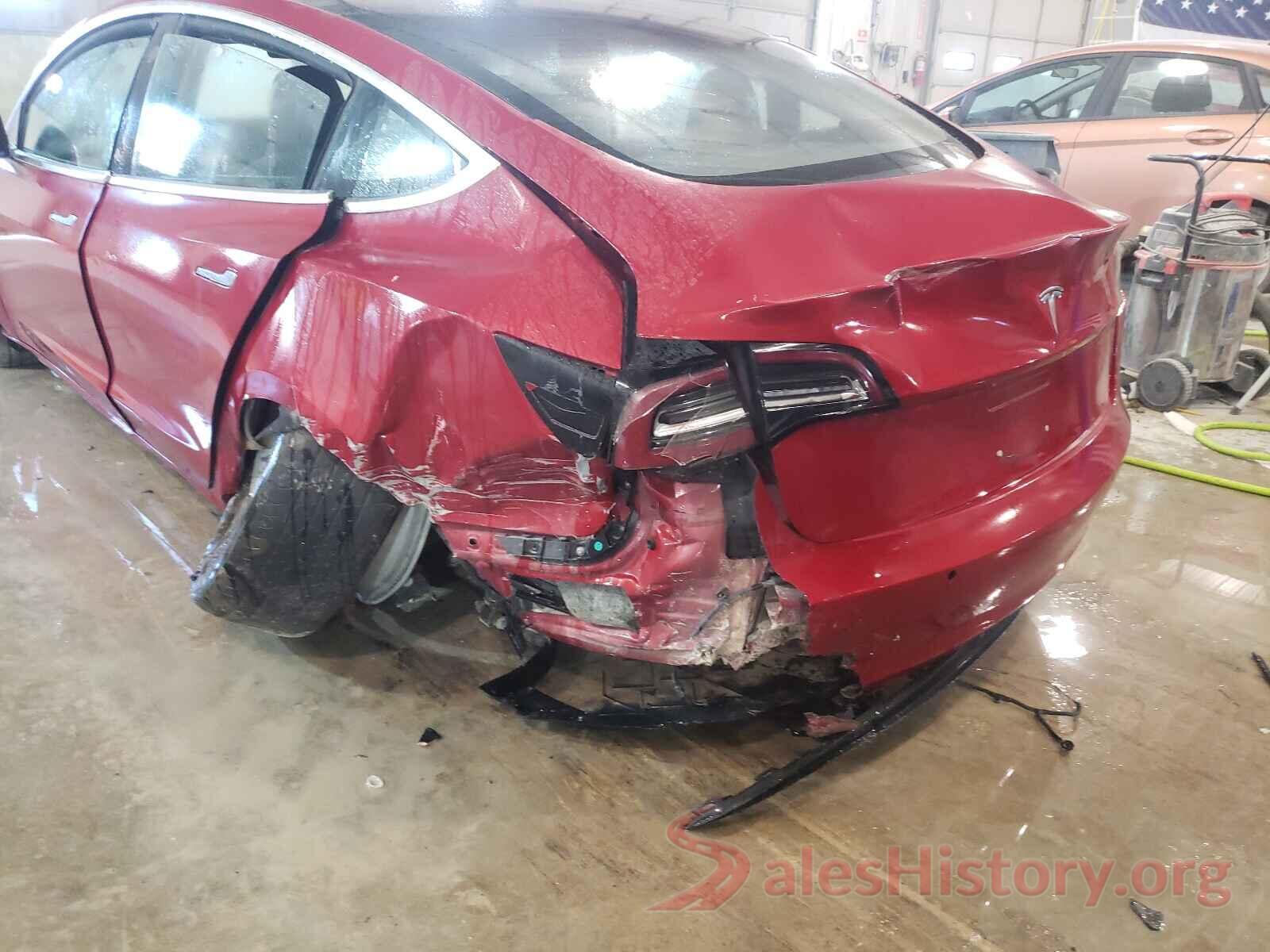 5YJ3E1EA0JF032455 2018 TESLA MODEL 3