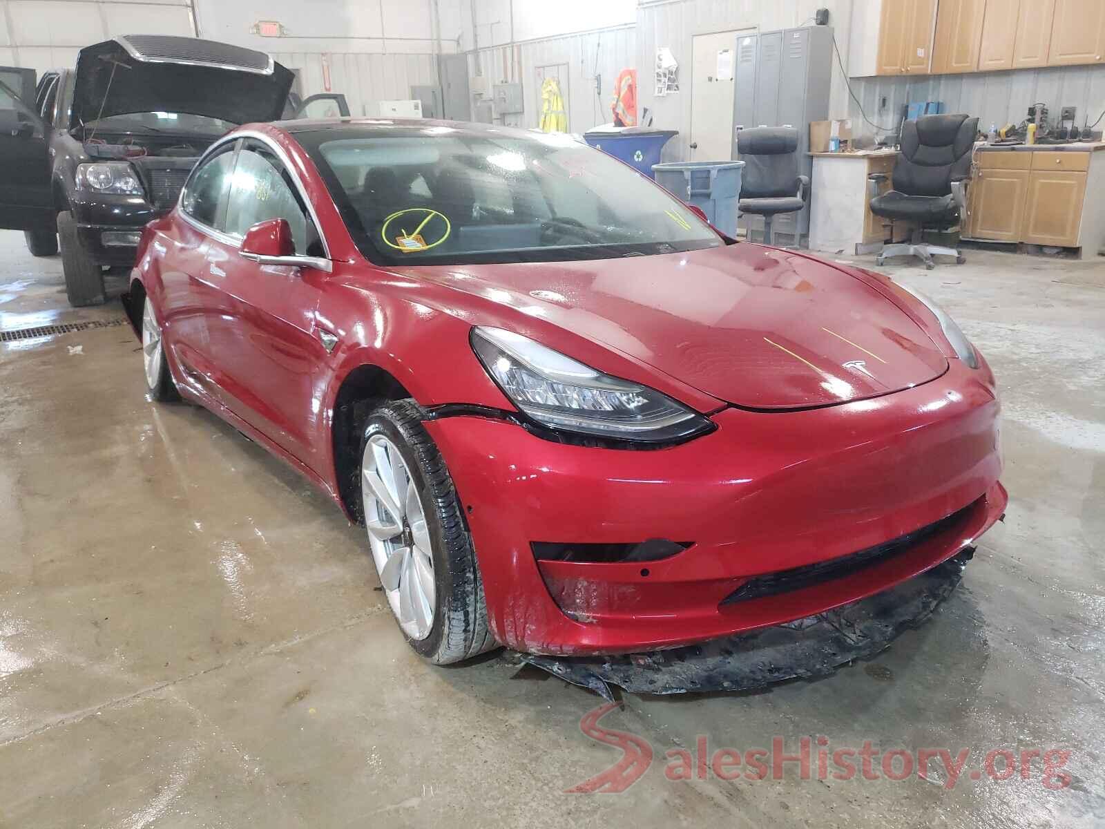 5YJ3E1EA0JF032455 2018 TESLA MODEL 3