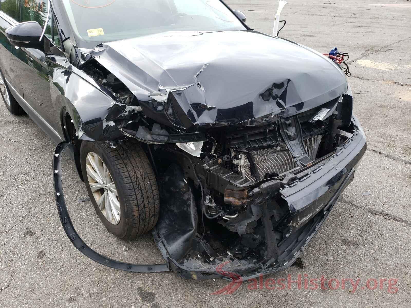 3VV2B7AXXJM105118 2018 VOLKSWAGEN TIGUAN