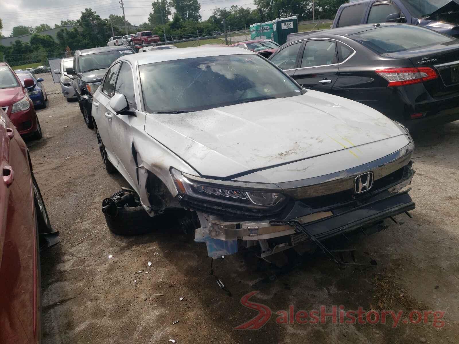 1HGCV1F31JA252763 2018 HONDA ACCORD