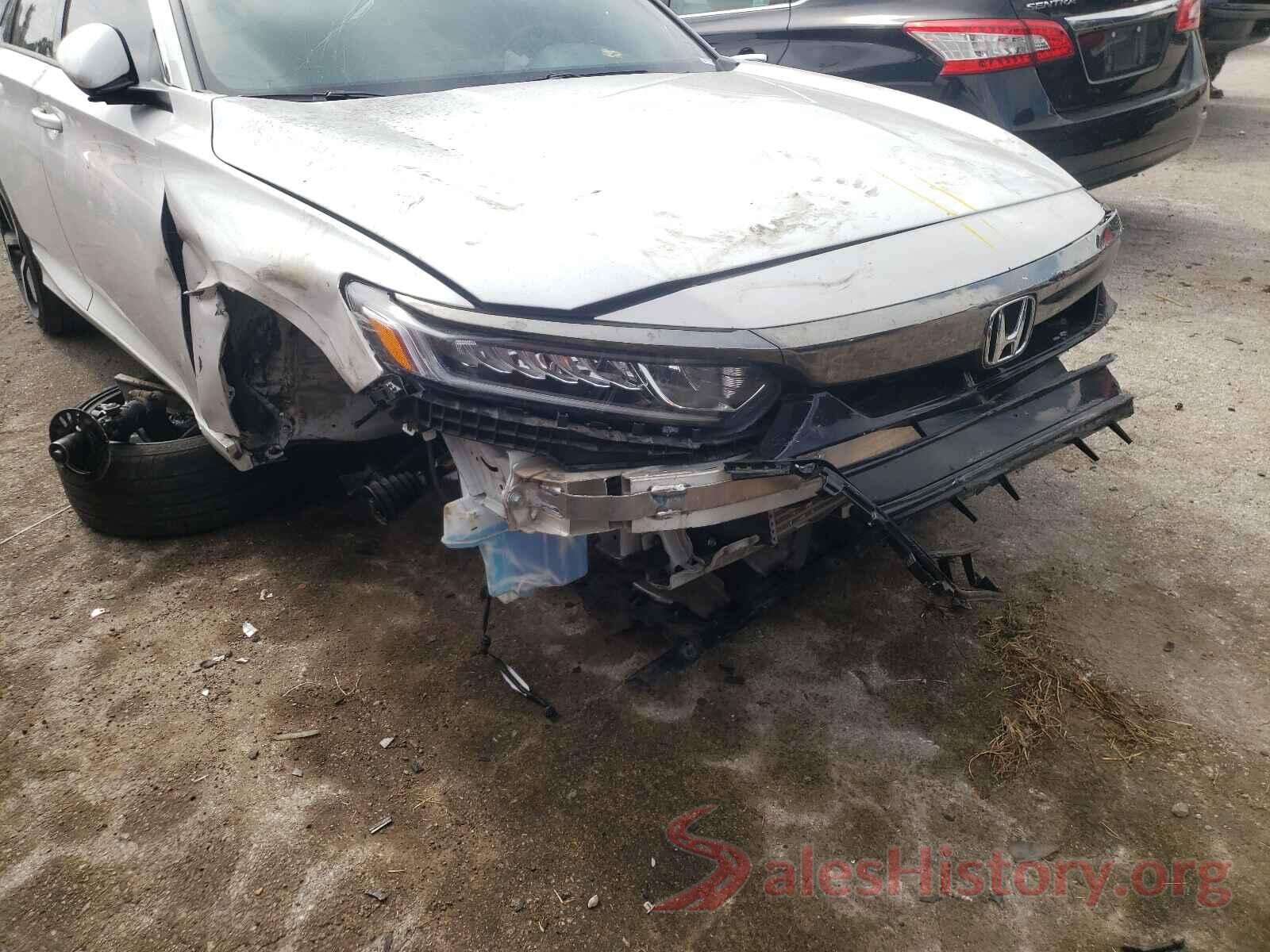 1HGCV1F31JA252763 2018 HONDA ACCORD