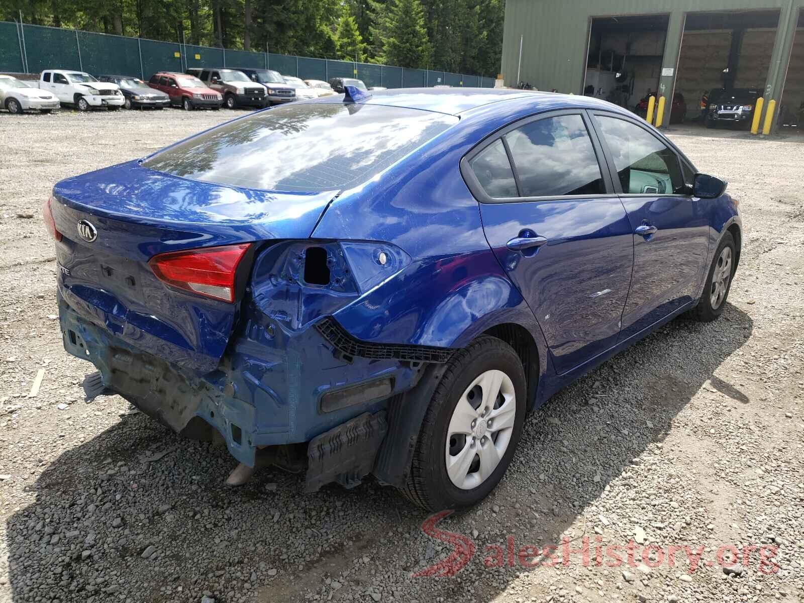 3KPFL4A70HE117925 2017 KIA FORTE