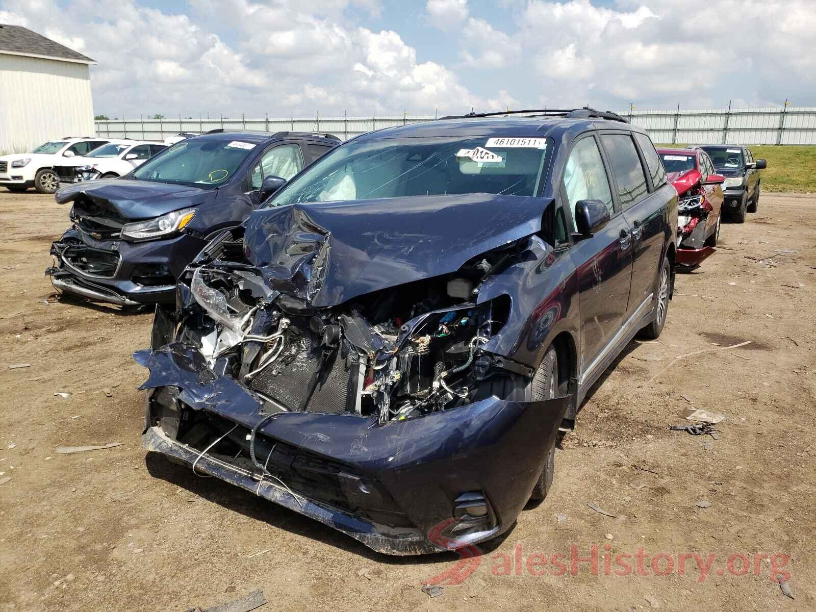 5TDYZ3DC7JS953298 2018 TOYOTA SIENNA