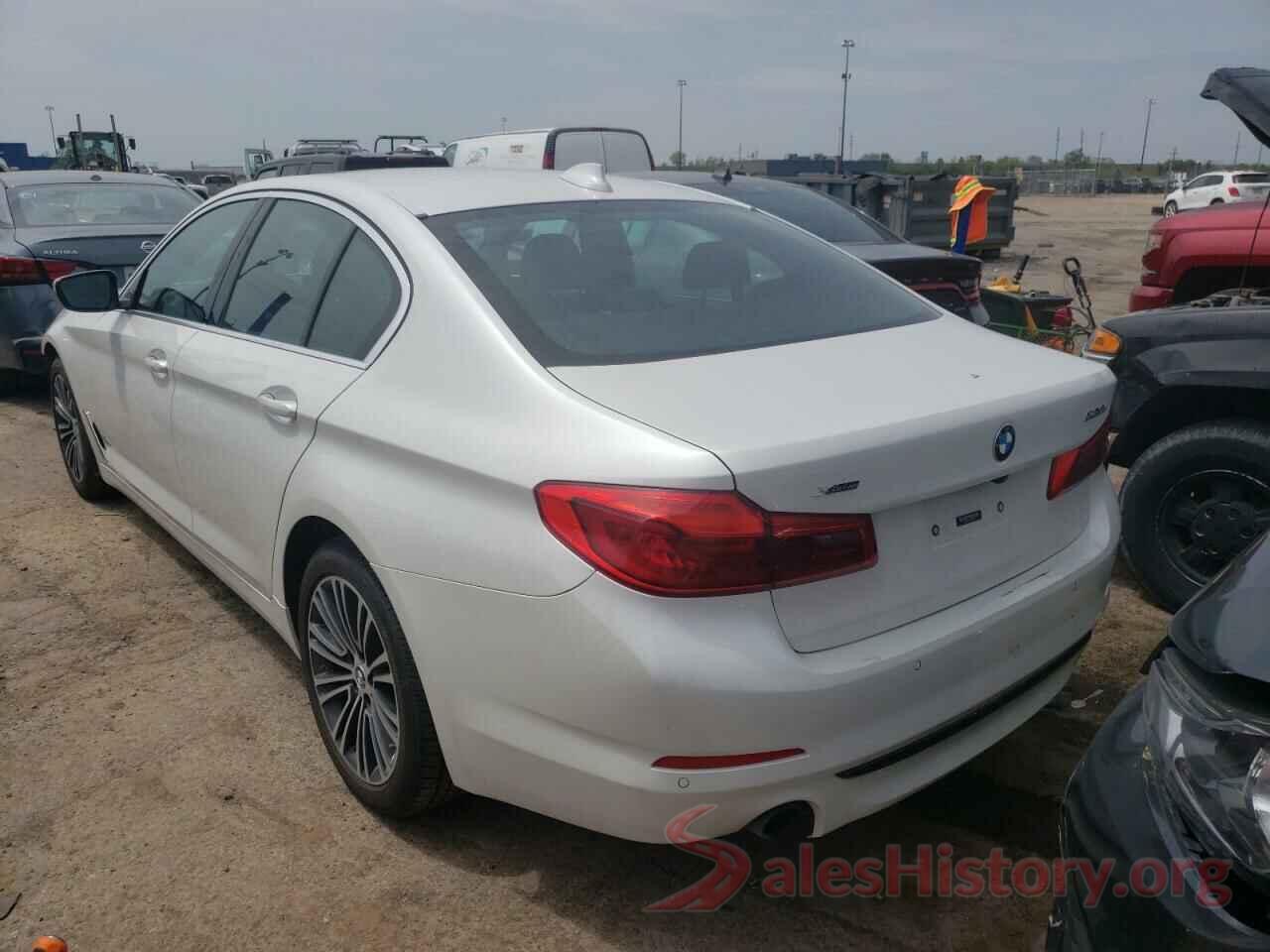 WBAJR7C02LWW77323 2020 BMW 5 SERIES