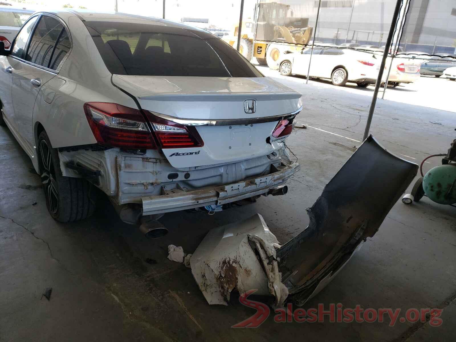 1HGCR2F52HA107365 2017 HONDA ACCORD