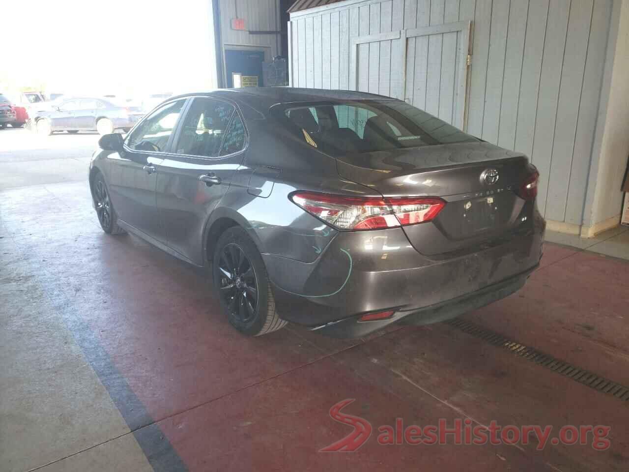 4T1B11HKXJU667441 2018 TOYOTA CAMRY