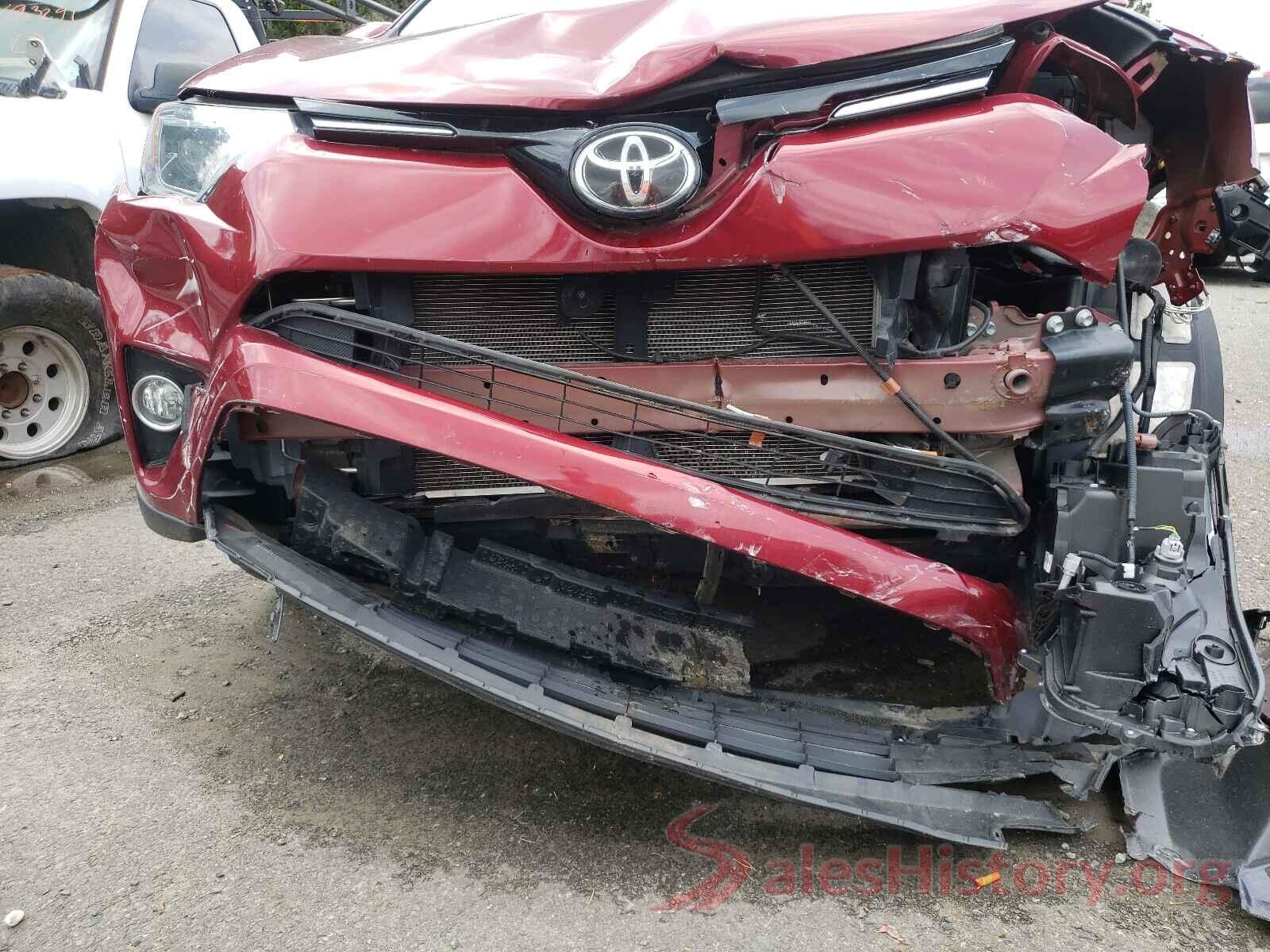 2T3WFREV0JW420808 2018 TOYOTA RAV4