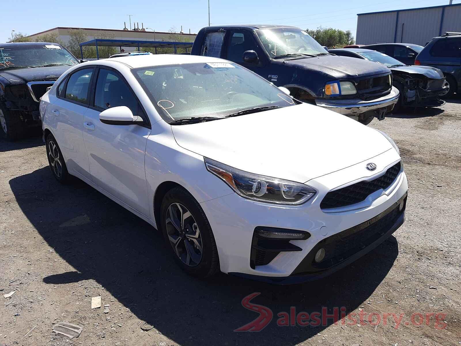 3KPF24AD5ME306797 2021 KIA FORTE