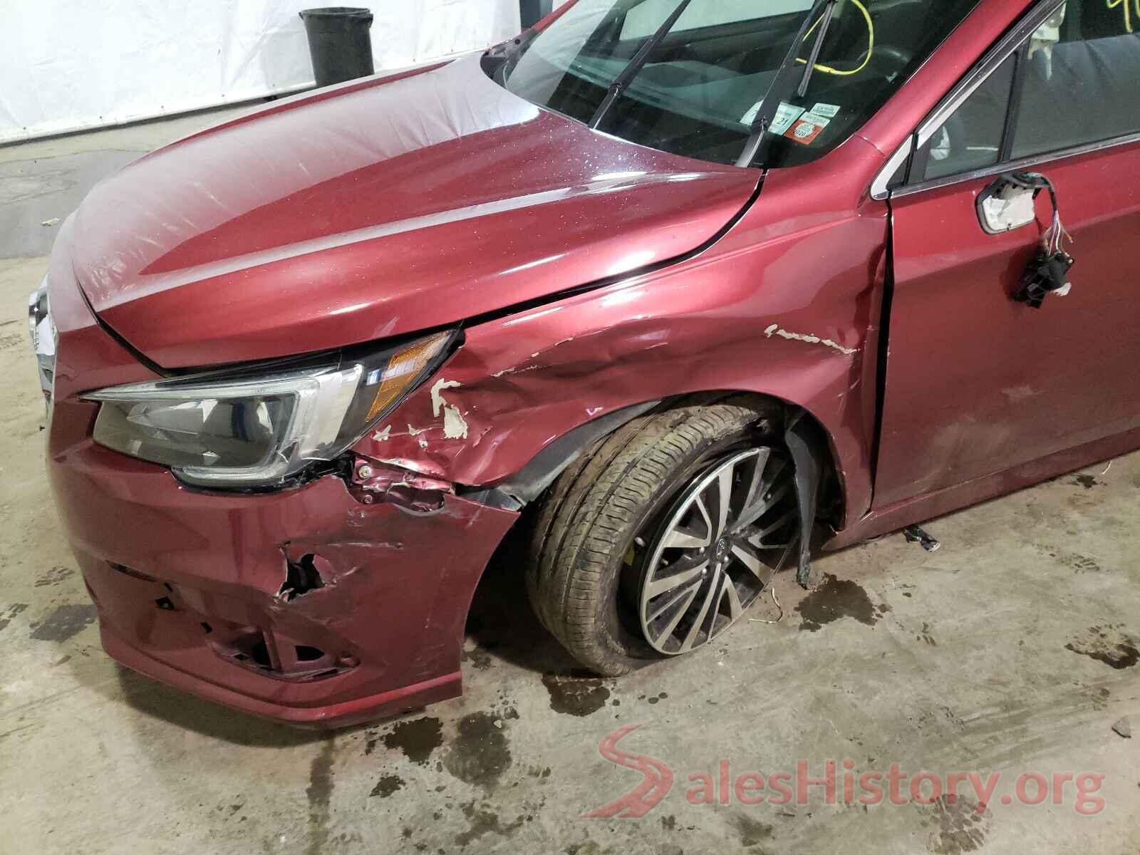 4S3BNAF60J3033401 2018 SUBARU LEGACY