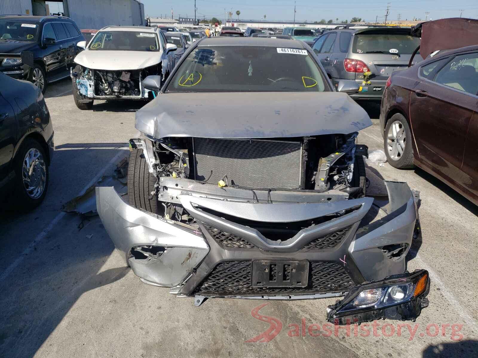 4T1B11HK2KU229028 2019 TOYOTA CAMRY