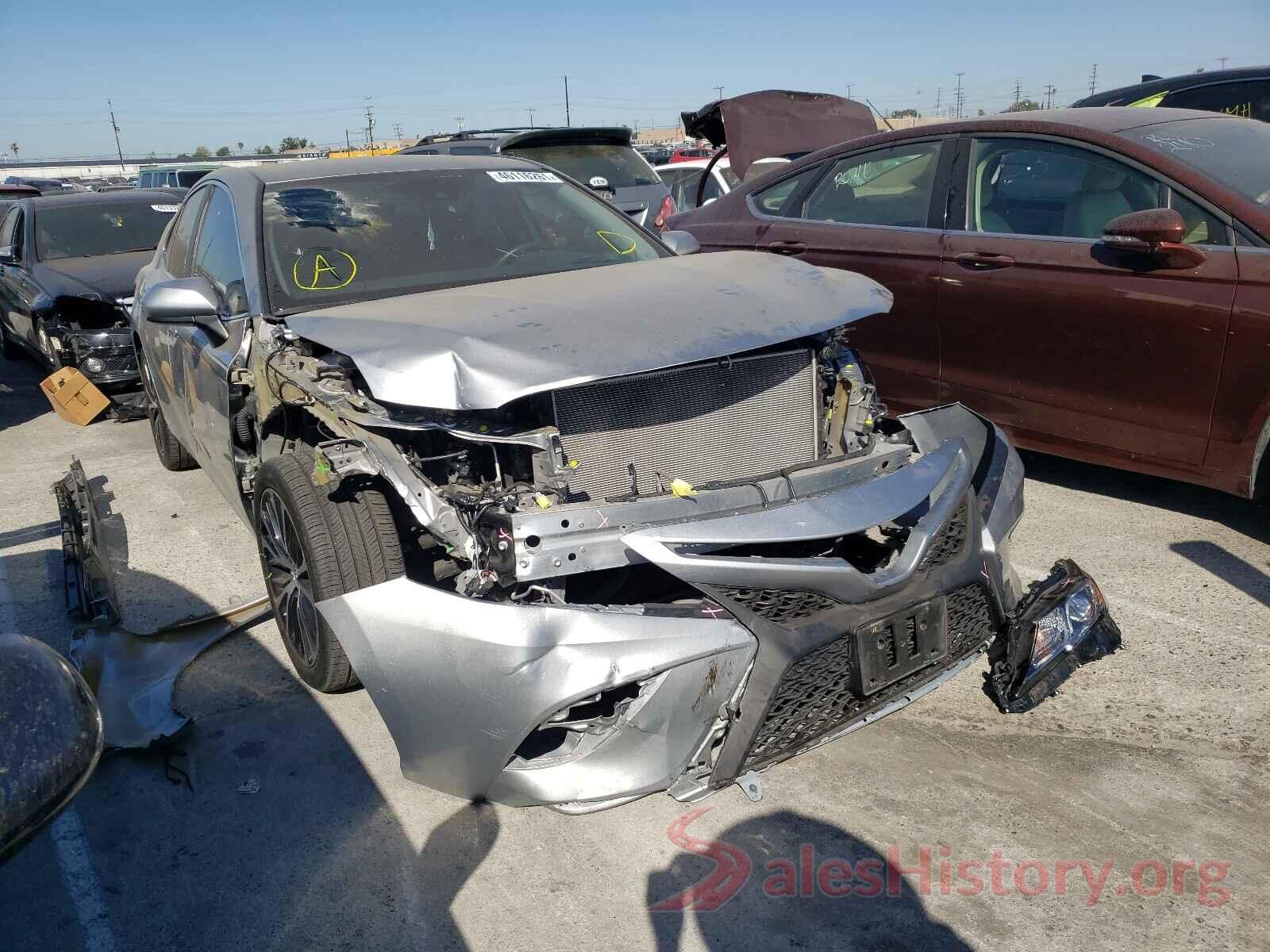 4T1B11HK2KU229028 2019 TOYOTA CAMRY