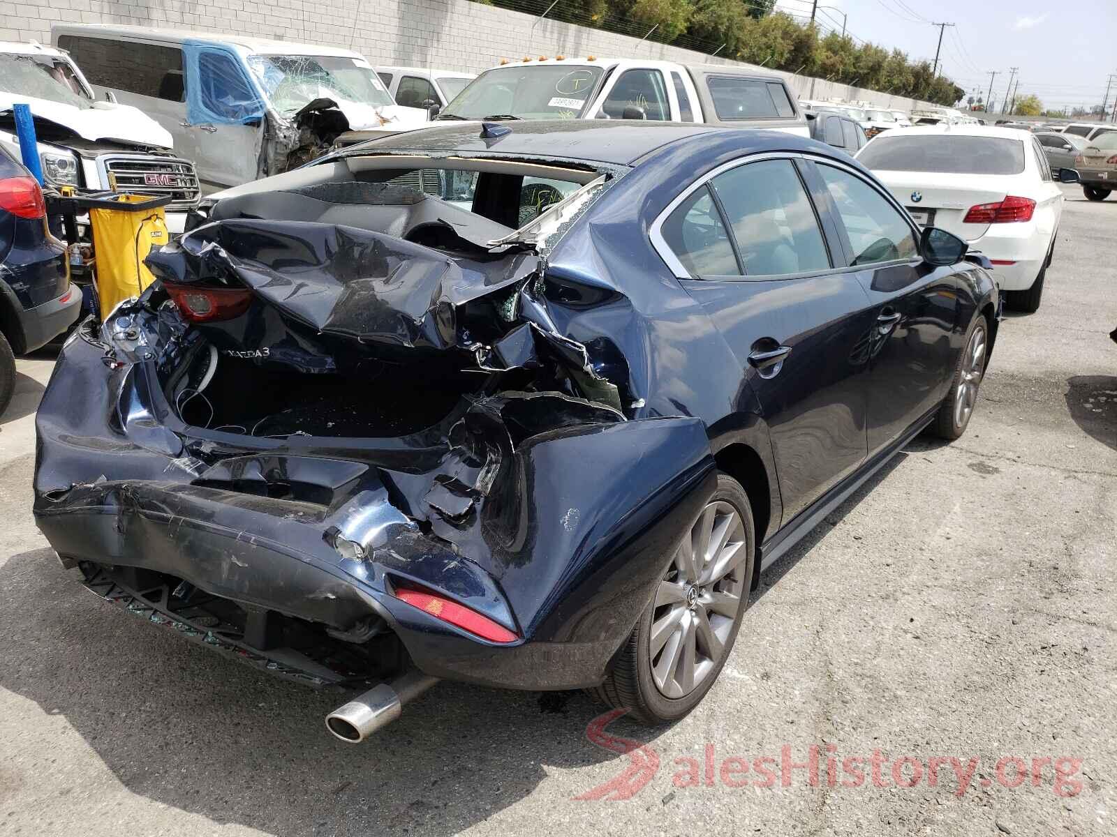 3MZBPAEM9KM102528 2019 MAZDA 3