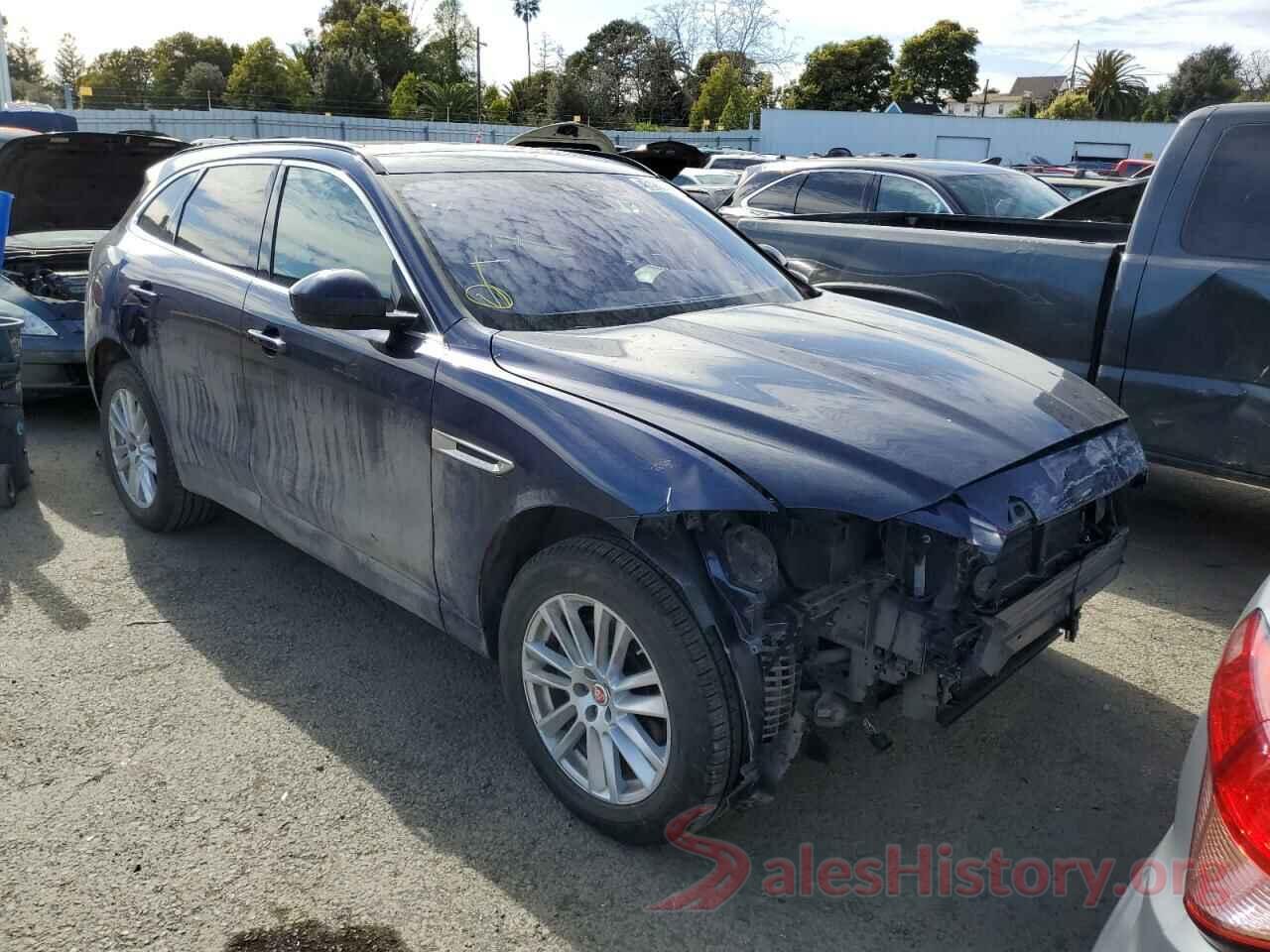 SADCK2EV0JA244027 2018 JAGUAR F-PACE