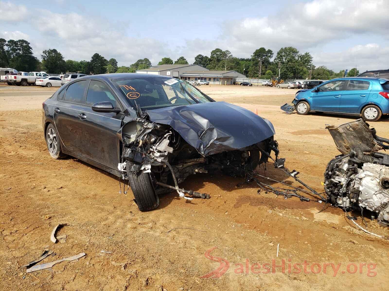 3KPF24AD2KE133771 2019 KIA FORTE