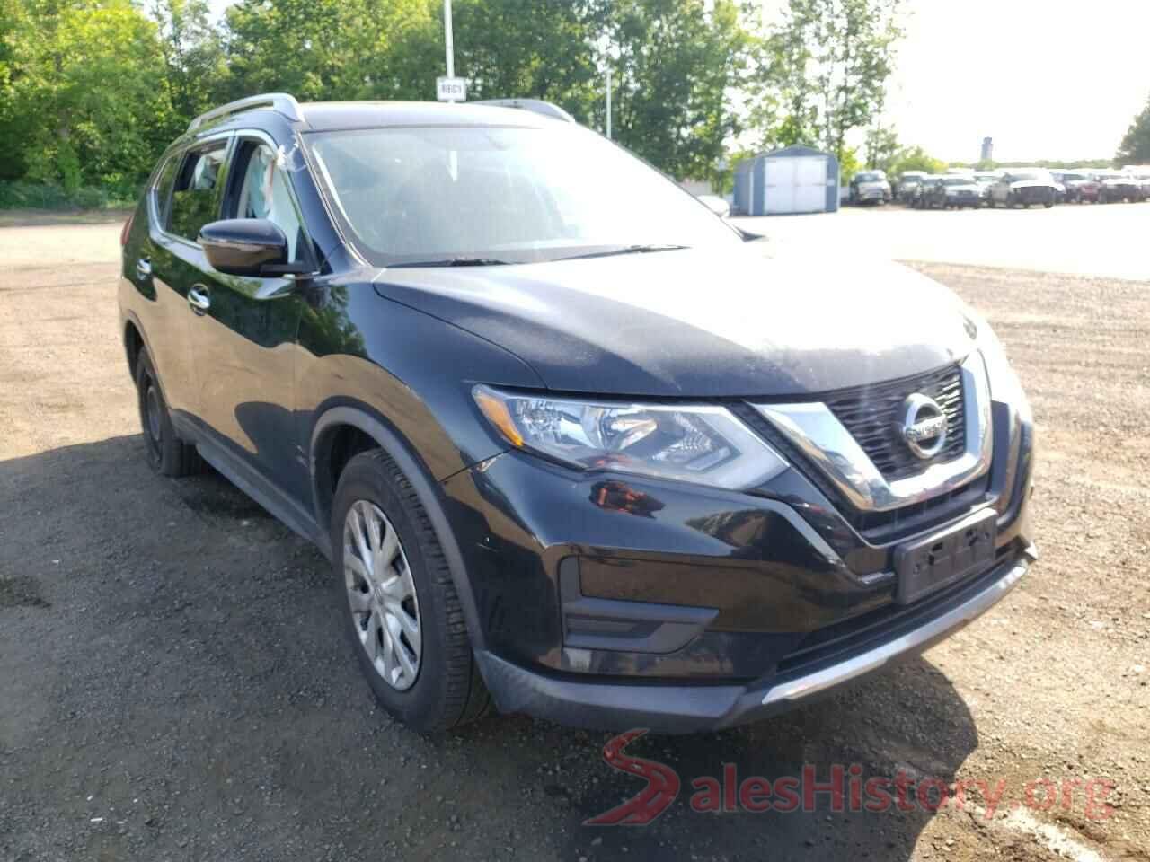 KNMAT2MV9HP562690 2017 NISSAN ROGUE