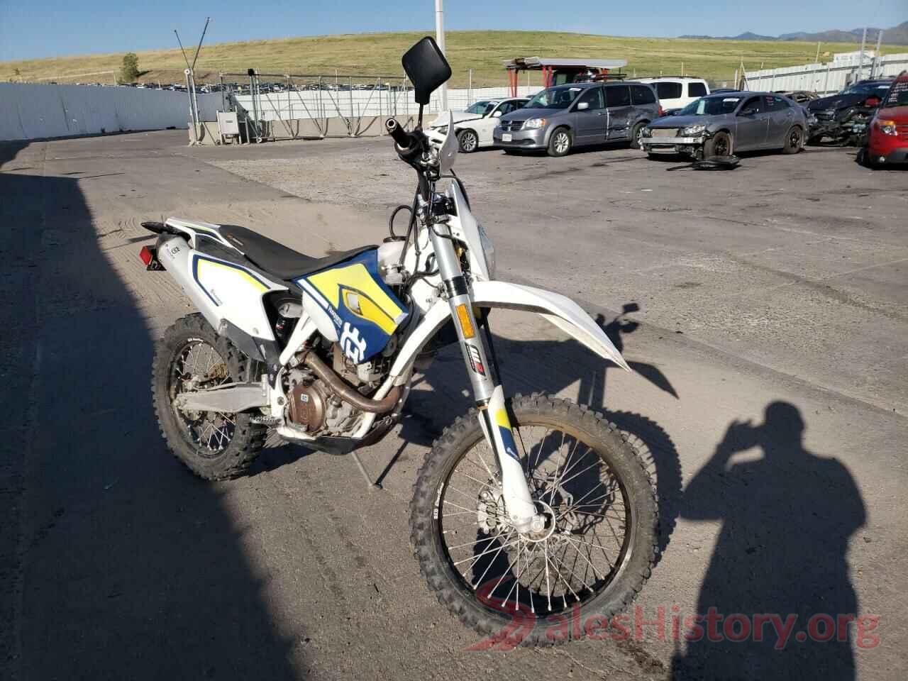 VBKUAK401GM264933 2016 HUSQVARNA MOTORCYCLE