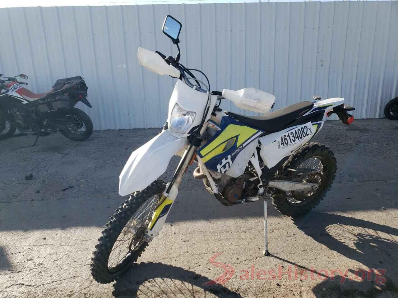 VBKUAK401GM264933 2016 HUSQVARNA MOTORCYCLE