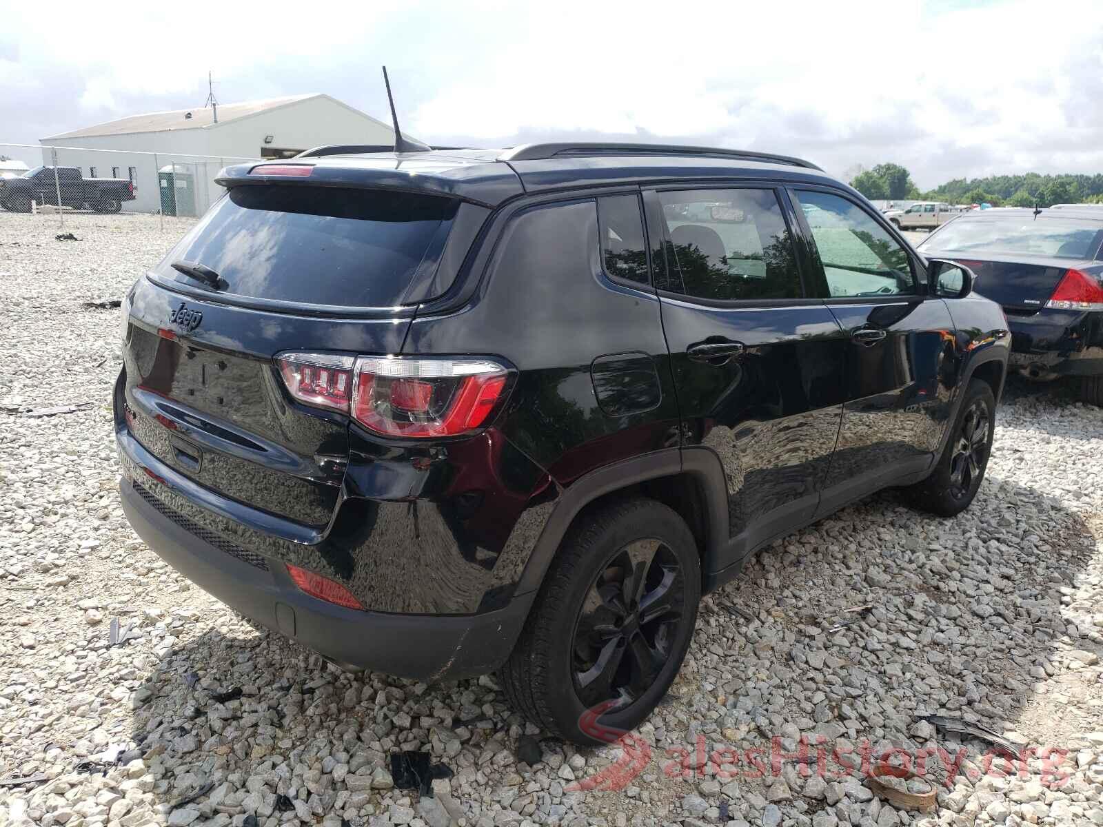 3C4NJDBB3JT304548 2018 JEEP COMPASS