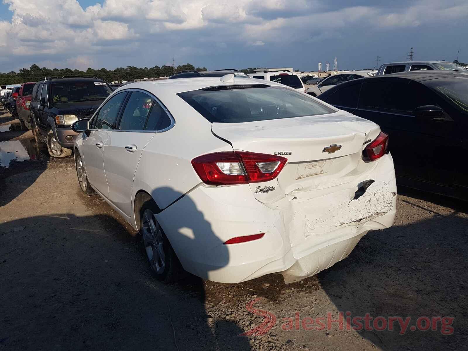 1G1BF5SM0J7101982 2018 CHEVROLET CRUZE