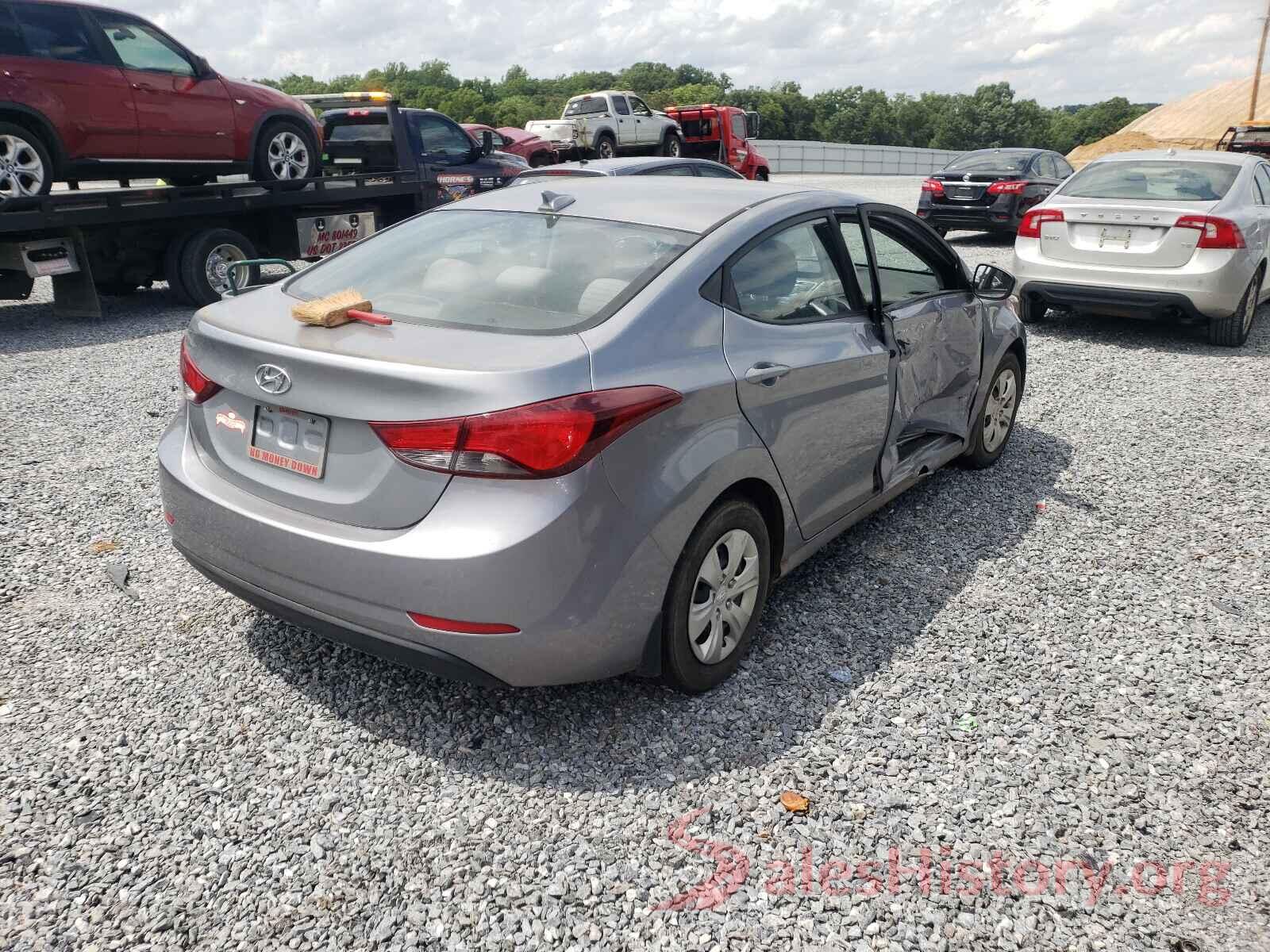 5NPDH4AEXGH746660 2016 HYUNDAI ELANTRA