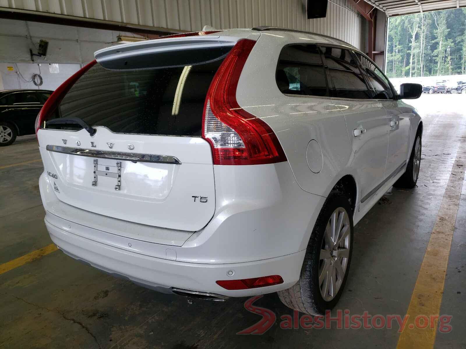 YV440MDU2H2065497 2017 VOLVO XC60