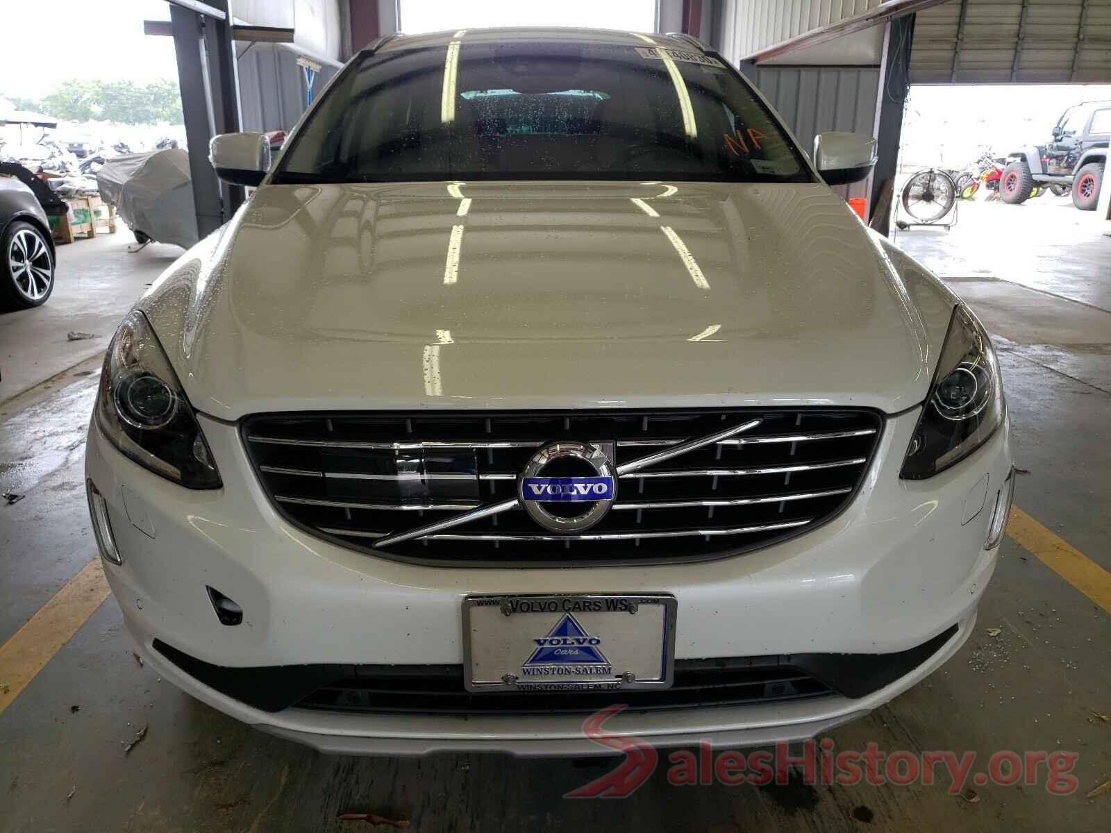 YV440MDU2H2065497 2017 VOLVO XC60