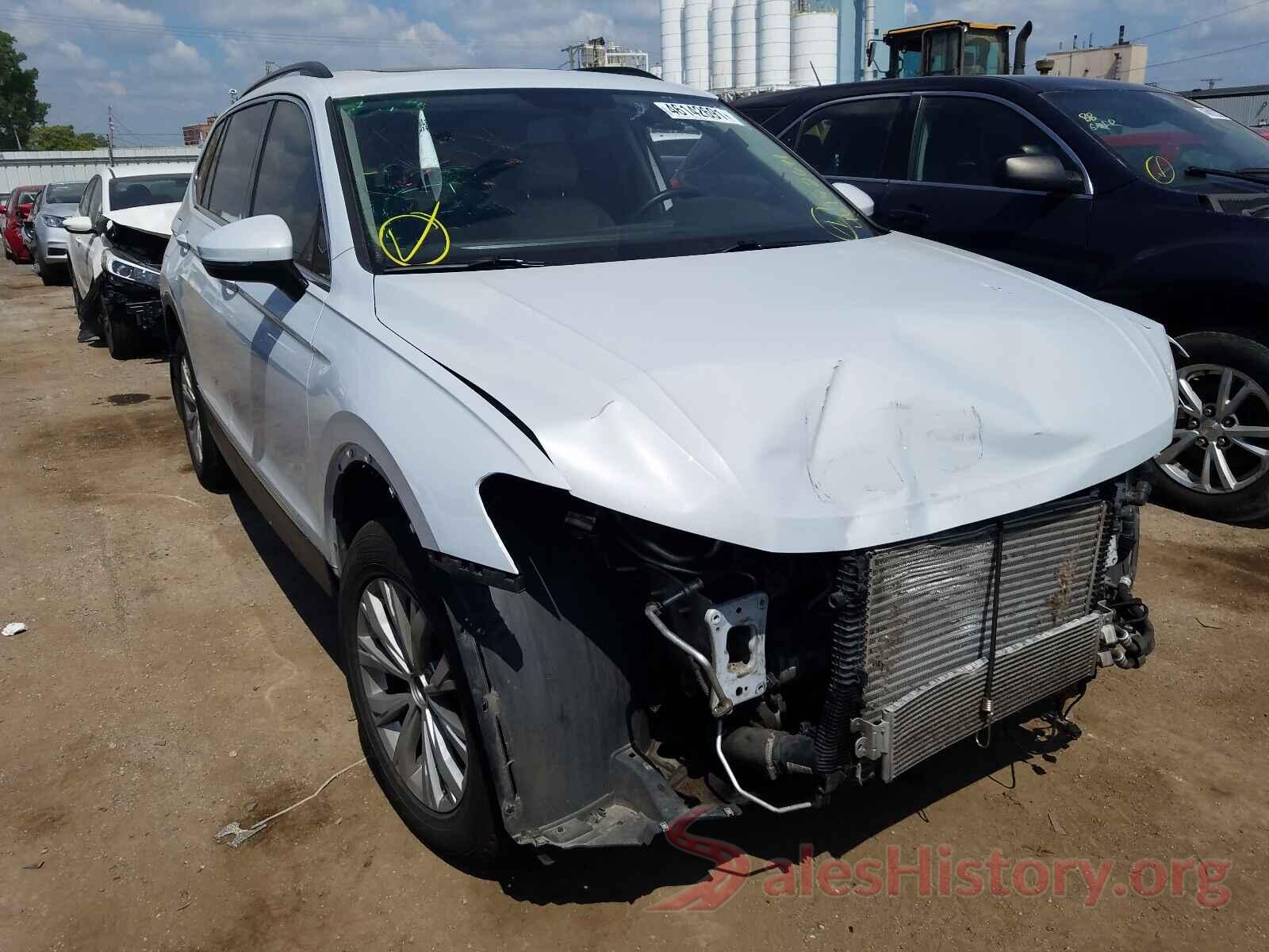 3VV2B7AX1JM137438 2018 VOLKSWAGEN TIGUAN