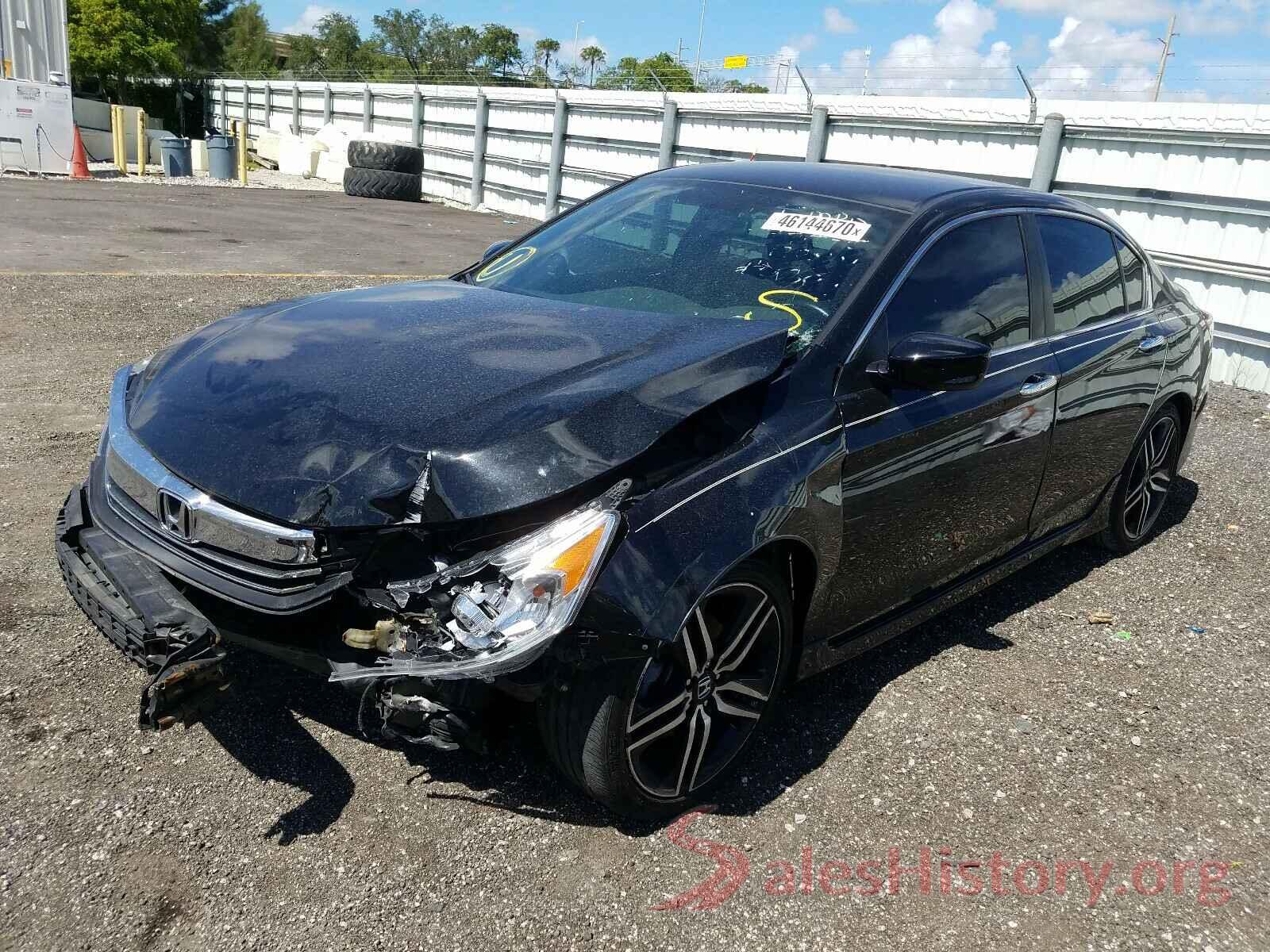 1HGCR2F11HA280694 2017 HONDA ACCORD