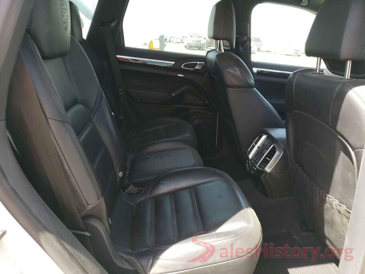 WP1AA2A24HKA85923 2017 PORSCHE CAYENNE