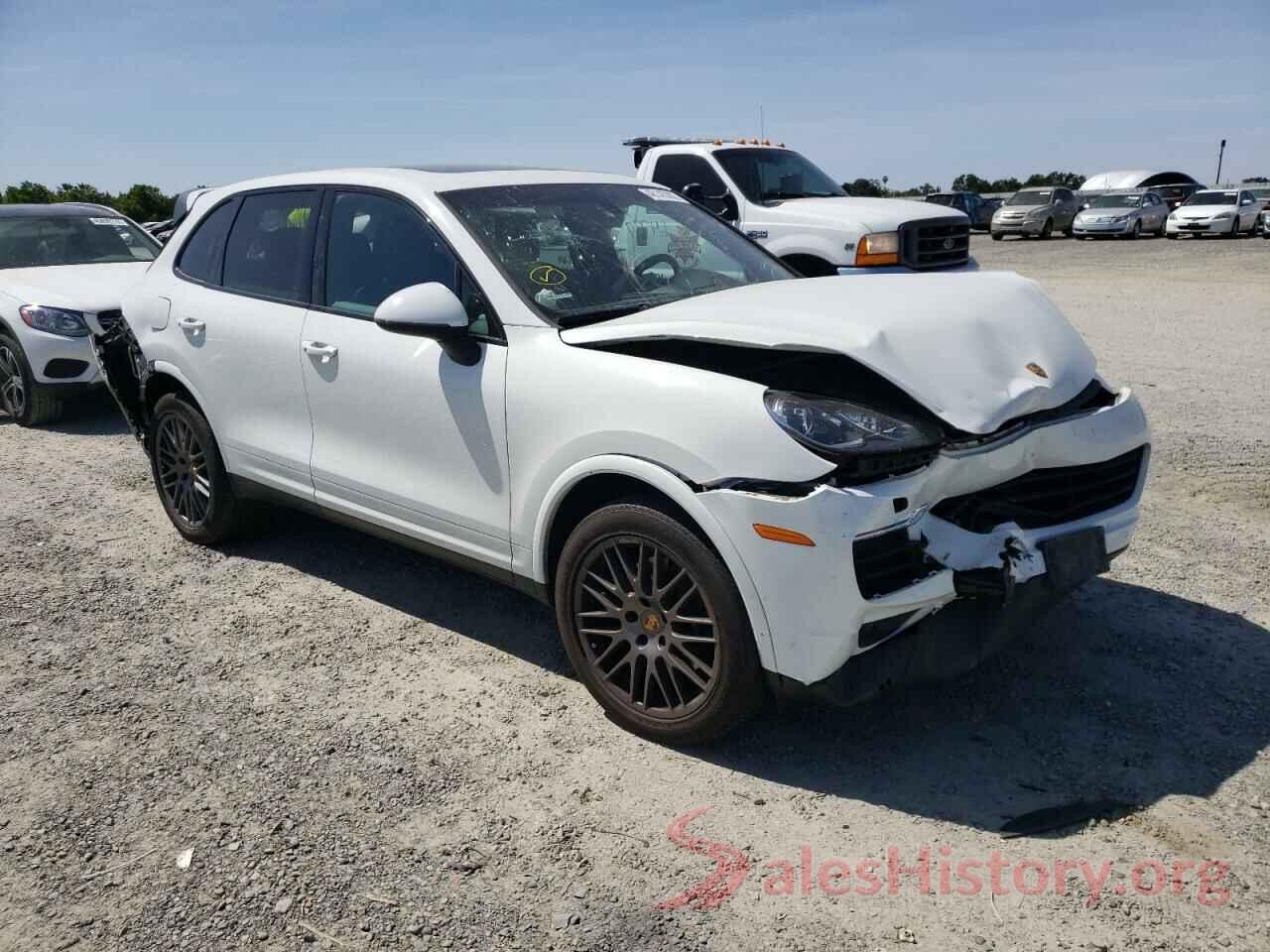 WP1AA2A24HKA85923 2017 PORSCHE CAYENNE