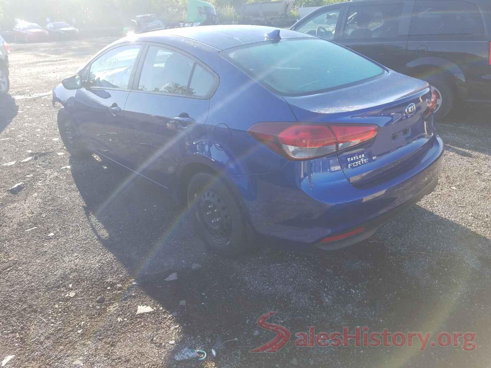 3KPFK4A71JE175180 2018 KIA FORTE