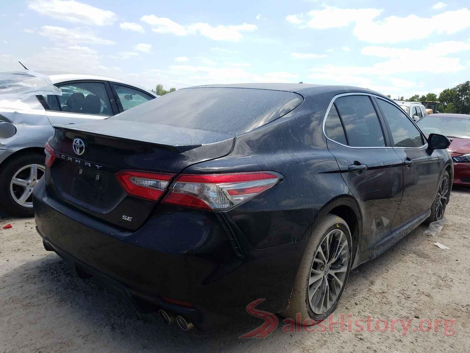 4T1B11HK4JU154024 2018 TOYOTA CAMRY